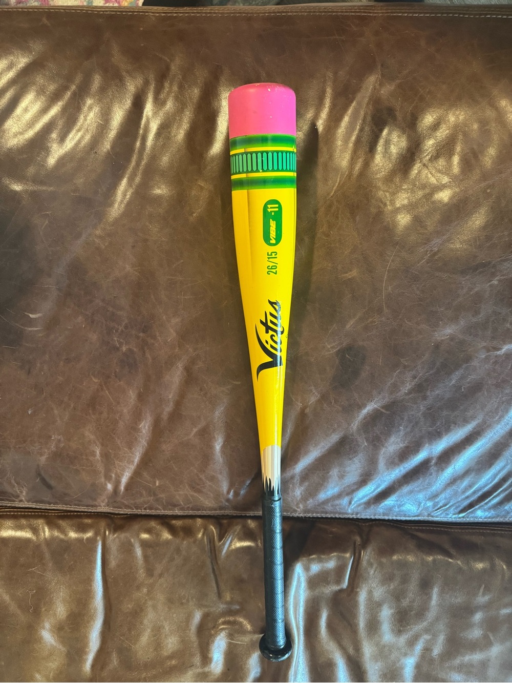 Victus Kids VIBe Yellow and Pink Teeball Bat 26 -11